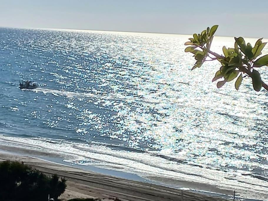 Lux. Frontbeach-Terrace. 5 Pools.Tv. 2 A.C.Netflix Benalmádena Exterior photo