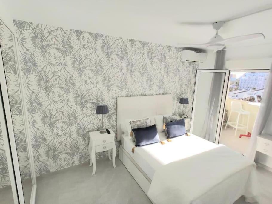 Lux. Frontbeach-Terrace. 5 Pools.Tv. 2 A.C.Netflix Benalmádena Exterior photo